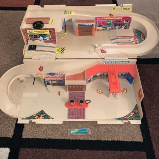 Hot Wheels Vintage 1979 Mattel City Sto - And - Go Play Service Center With Car Wash