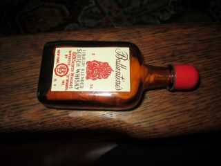 Ballantines ' s Scotch Whisky Bottle Lighter 2