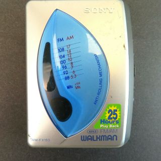 Sony Walkman Portable Cassette Tape Player Radio Wm - Fx193 - Vtg Am/fm