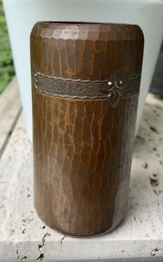 RARE Roycroft 5” Tall 2 - 1/2” Diameter Cylinder Hammered Copper Vase 3