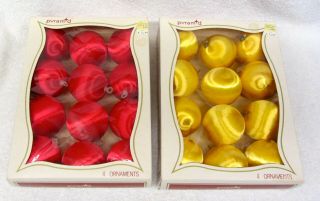 Vtg 2 3/8 " Satin Sheen Ornaments 24 Red & Yellow Gold Ornament 2 Boxes Christmas