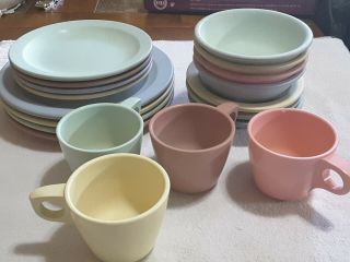 Vintage Boonton Boontonware Melmac Melamine 19 Pc Set Plates Bowls Cups