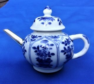 Antique Chinese Small Porcelain Blue & White Teapot -.  Kangxi.