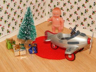 Renwal Baby W/ Airplane Pedal Car Vintage Dollhouse Furniture 1:16