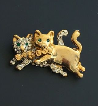 Vtg Two Cats Brooch In Gold Tone Metal With Crystas