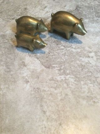 Vintage Set Of 3 Solid Brass Pigs Piglets Hog Family Kitchen Decor