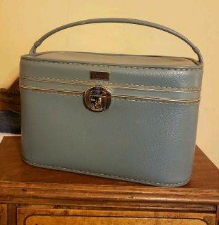 Vintage Amelia Earhart Blue Travel Overnight Cosmetic Case Luggage & Key