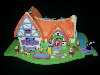 Euc 99 Complete (lights Up) Disney Polly Pocket Snow White And The Seven Dwarfs