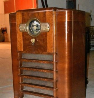 1940 Art Deco Antique Zenith Tube Console Floor Radio 10 - S - 465 Model 1005