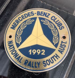 Mercedes - Benz Vintage Car Club South Australia 1992 Rally Metal Grill Hood Badge