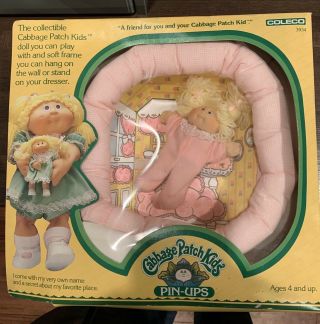 Vintage In The Box 1983 Cabbage Patch Kids Pin - Ups 