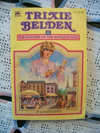 Trixie Belden 36 - The Mystery Of The Antique Doll (square Pb Edition)