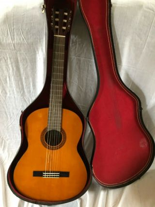 Vintage Yamaha Acoustic Guitar - With Hard Case Circa 1980s