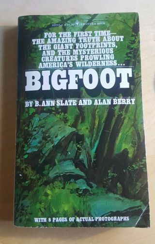 Vintage Bigfoot Book By B.  Ann Slate And Alan Berry (1976,  Paperback)