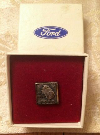 Vintage Ford Motor Company 25 Year Employee Service Tie Pin Tac