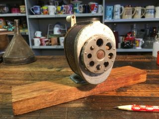 BRT Vintage Hand Wound Old Boston Pencil Sharpener Made in the U.  S.  A. 2