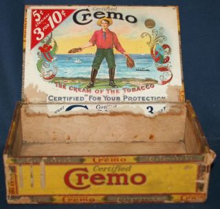 Vintage Cremo Wooden Cigar Box - Lid Attached