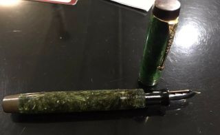 Vintage Geo.  S.  Parker Duofold Fountain Pen Green Marbling