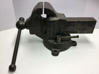 Antique Yost 205 Large Swivel Bench Vise Meadville Pa 86 Ib.  5” Jaw