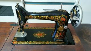 Antique Singer Model 127 Treadle Sewing Machine With Hideaway 5 Drawer Cabinet