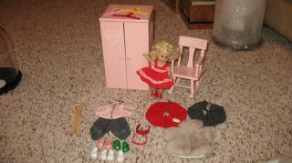 1950s Ginny Doll With Vogue Tagged Outfits/furniture/accessories & Display Dome