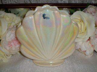 Vintage Australian Mingay Lustre Shell Vase