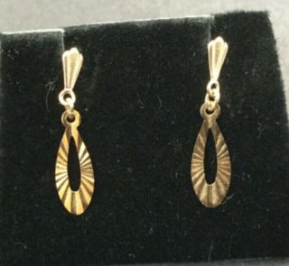 Vintage 375 9ct Gold Diamond Cut Drop Dangle Earrings,  0.  46g