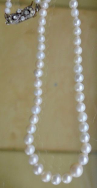 Charming,  Vintage Real Pearl Necklace With Silver & Diamante Catch