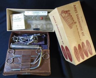 Vintage Medical Ames Diagnostic Kit No 2000 And Opthalmoscope