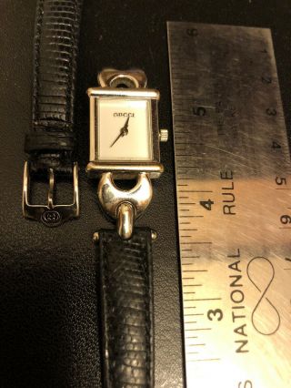 Gucci Vintage 1800l Black Leather Silver Metal Swiss Quartz Dress Wrist Watch
