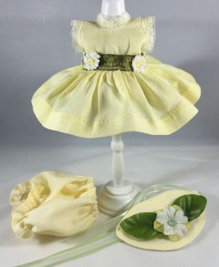 Vogue Tagged Yellow Dress W - Flower Hat,  Bloomers (no Doll)