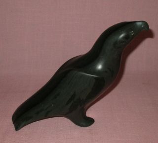 Vintage Inuit Eskimo Canada Black Soapstone Carving Sculpture Bird Raven 8 