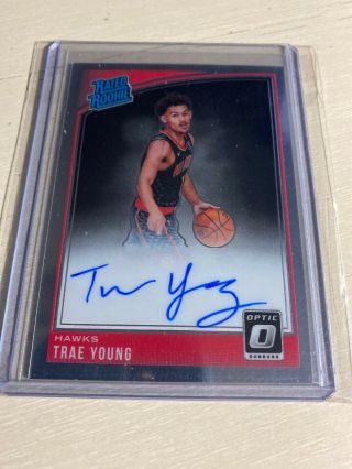 Trae Young 2018/19 Optic Rated Rookie On Card Auto Rc Hawks Ssp