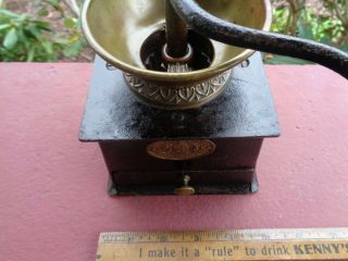 PATENT COFFEE MILL No 2 Antique Cast Iron Coffee Grinder 2