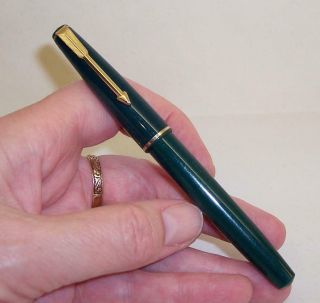 Vintage Parker 17 Lady Fountain Pen Green With Gold Trim