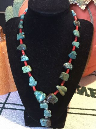 Vintage American Indian Zuni Turquoise Animal Fetish Necklace 23 Carved Stones