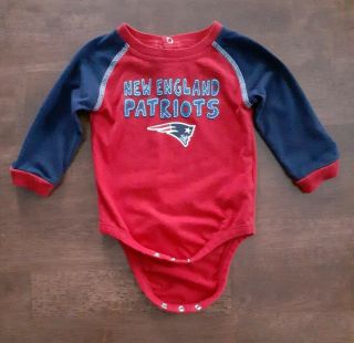 Nfl England Patriots Football Long Sleeve 1 Pc Size 6 - 9 Months Navy Blue Red