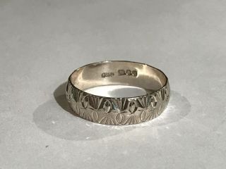 Lovely Vintage Solid Sterling Silver Etched/engraved Band Ring - Size S
