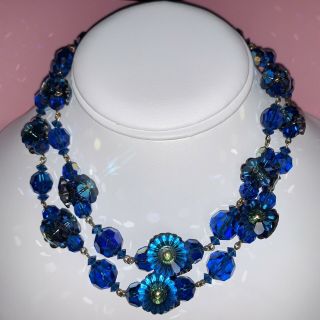 Vintage Sparkle Blue Aurora Borealis Flower Shaped Crystal Bead Necklace