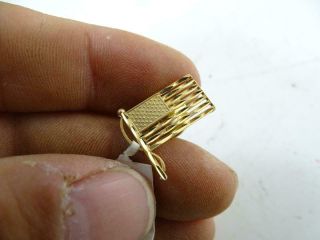 Vintage 14K Solid Yellow Gold United States Flag Lapel Pin Tie Tack 1.  1 grams 2