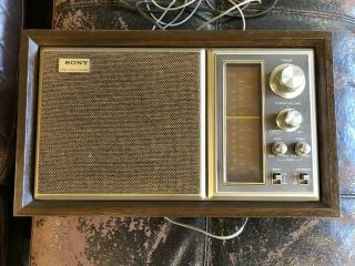 Vintage Sony Icf - 9550w High Fidelity Sound Am/fm Table Radio.