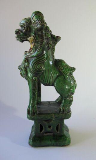 Ming Dynasty Chinese Sancai Green Red Yellow Foo Lion on Base and Incense Burner 2