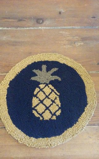 Vintage Primitive Pineapple Wool Hooked Rug/chair Pad