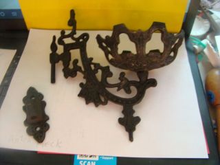 Vintage Cast Iron Victorian Style Wall Sconce Oil Lamp Candle Holder /bracket