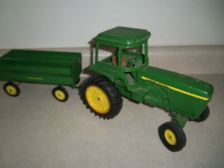 John Deere 4030 Tractor & Wagon Ertl Vintage Farm Toys Jd