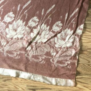 Vintage PINK & CREAM Wool Blanket Camp Cabin Cottage Flowers 60X82 Water Lilies 3