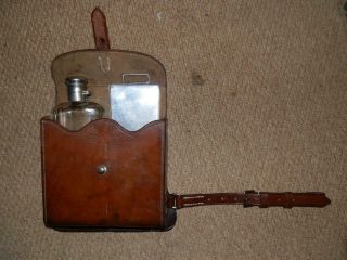 Antique English Fox Hunting Sandwich Tin And Flask Canteen In Leather Case.