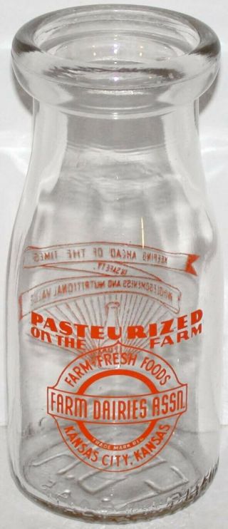 Vintage Milk Bottle Farm Dairies Assn Kansas City Ks 1945 Pyro Half Pint N -