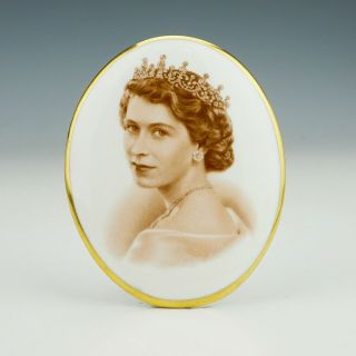 Vintage Tuscan China - Queen Elizabeth Ii Commemorative Plaque - Unusual