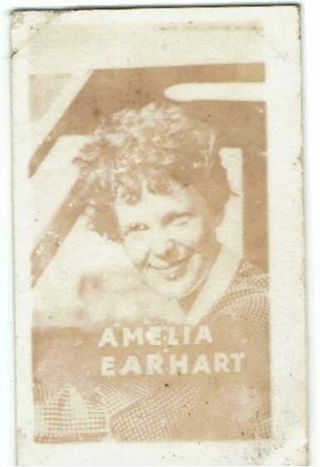 Amelia Earhart 1948 Topps Magic Photos Hocus Focus Vintage Card